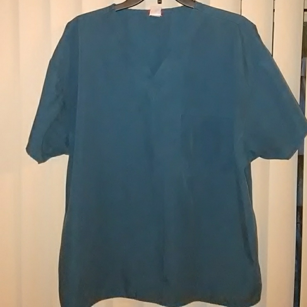 Mens scrub top